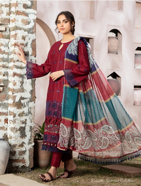 Maroon Majesty – Fancy Suit - Image 3