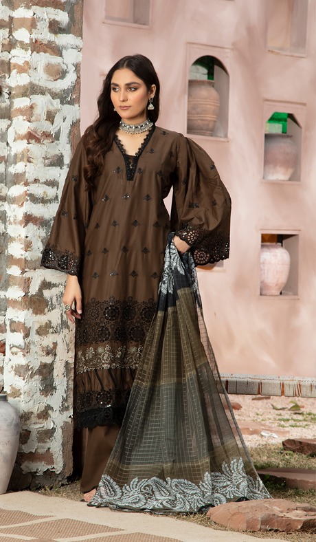 Brown Sugar – Festive Fancy 3-Pie - Image 5