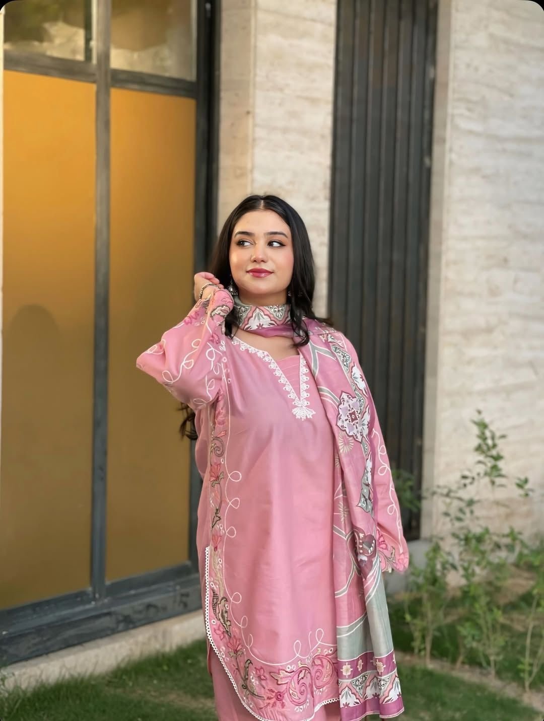 Rosy Grace Embroidered 3-Piece Suit - Image 3